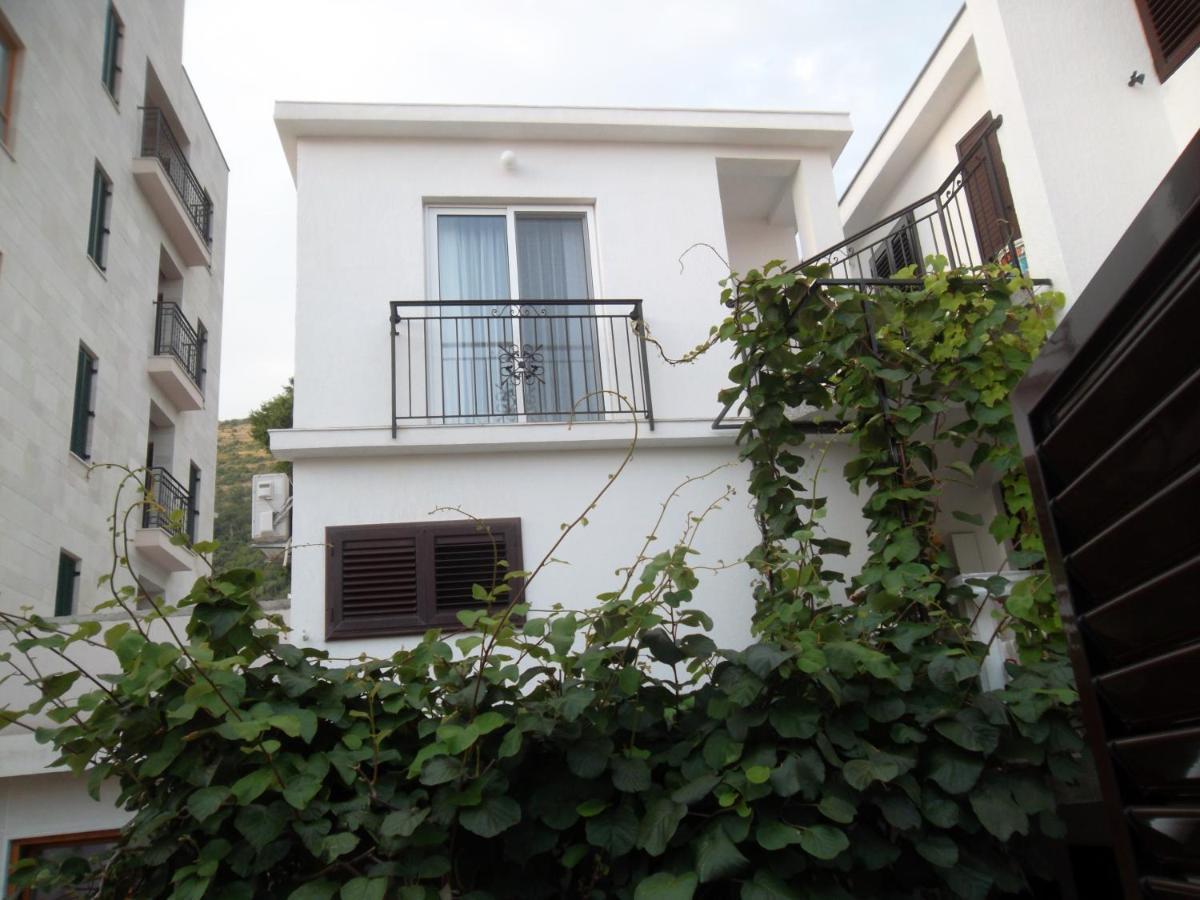Guest House 4M Petrovac Kültér fotó