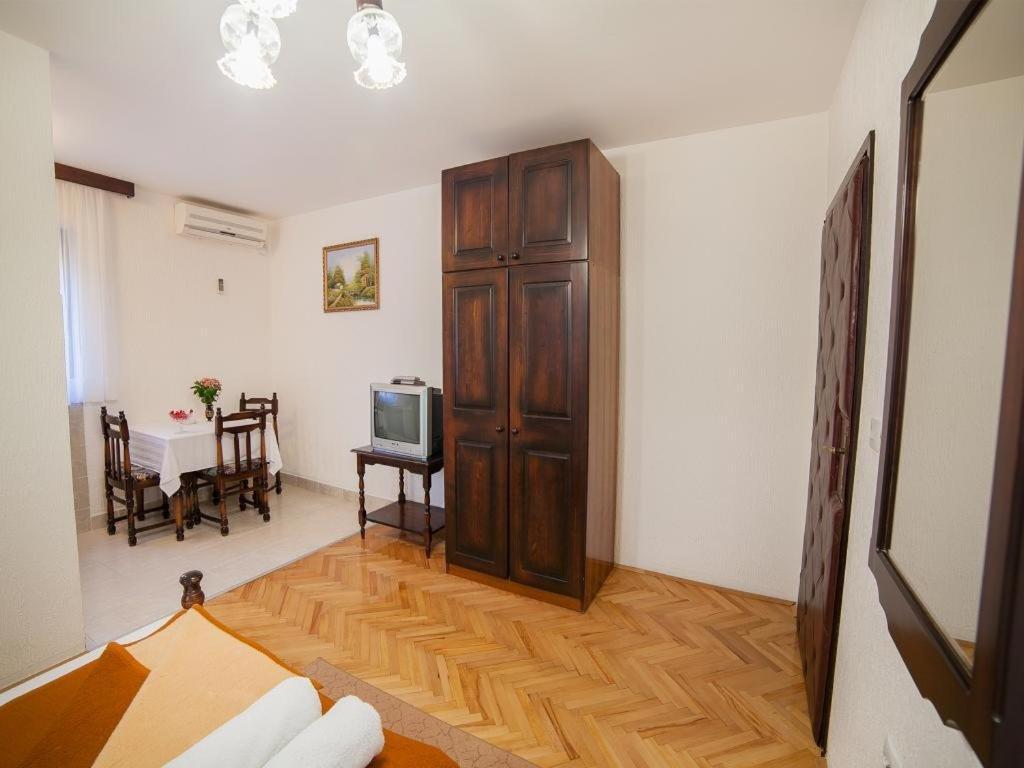 Guest House 4M Petrovac Szoba fotó