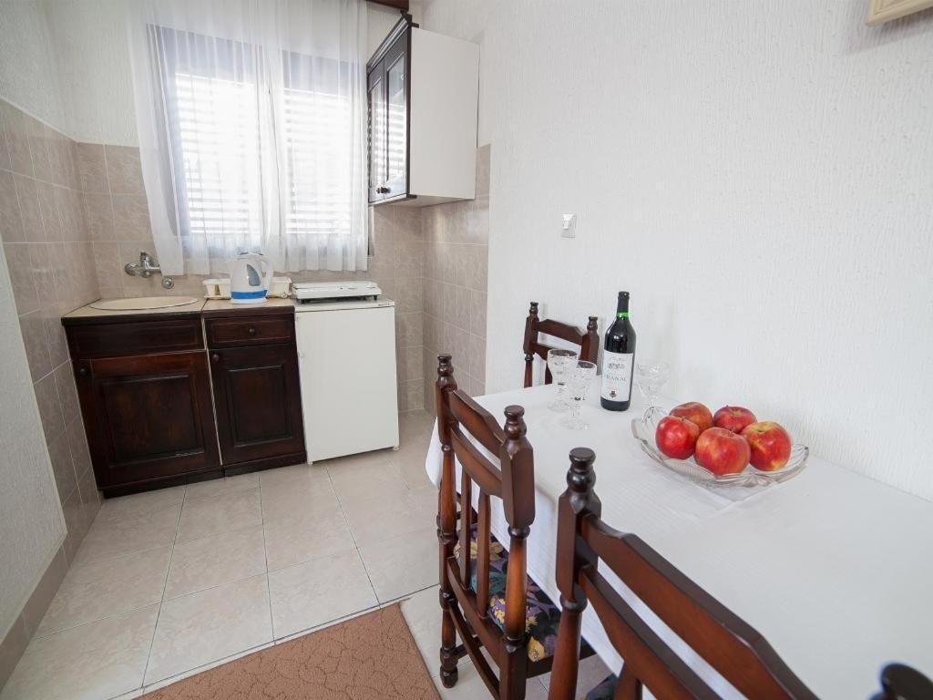 Guest House 4M Petrovac Szoba fotó