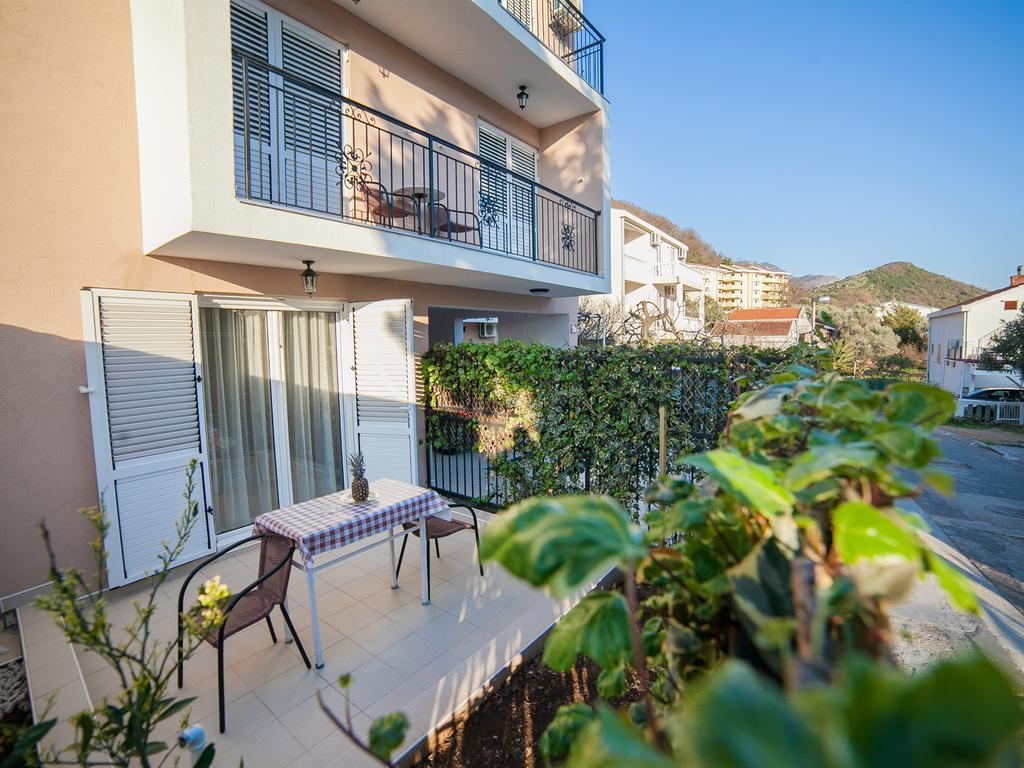 Guest House 4M Petrovac Szoba fotó